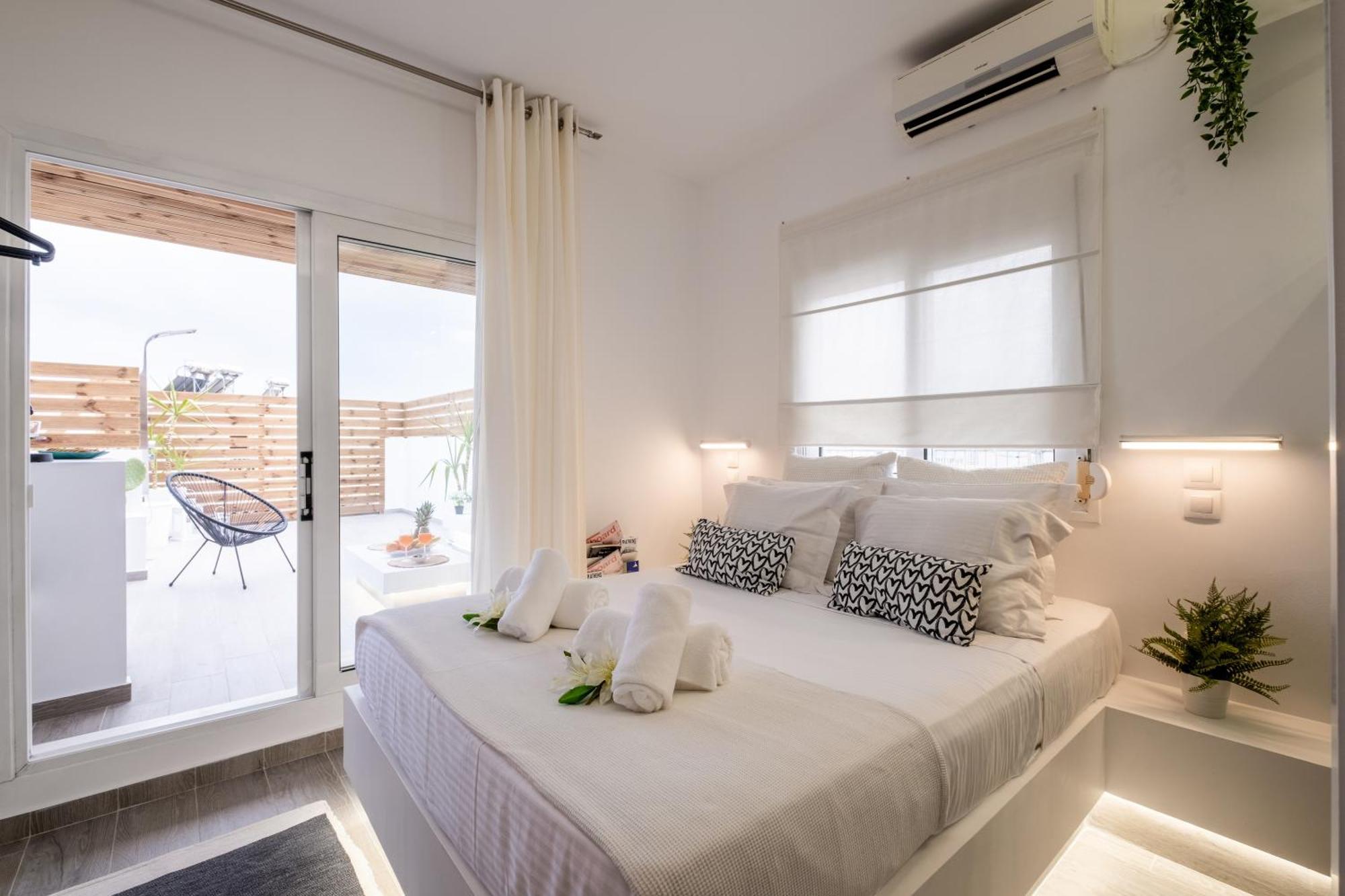 Acropolis View Luxury With Jacuzzi Appartement *